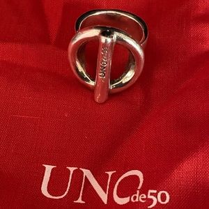 💥price reduced💥 UNO de 50 silver On/Off ring, size 7.5